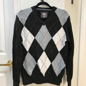 H&M Men's Black and Gray Argyle Sweater